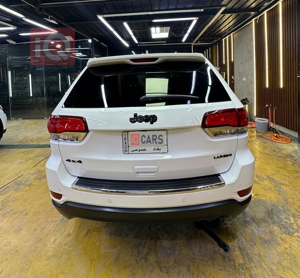 جيب جراند شيروكي